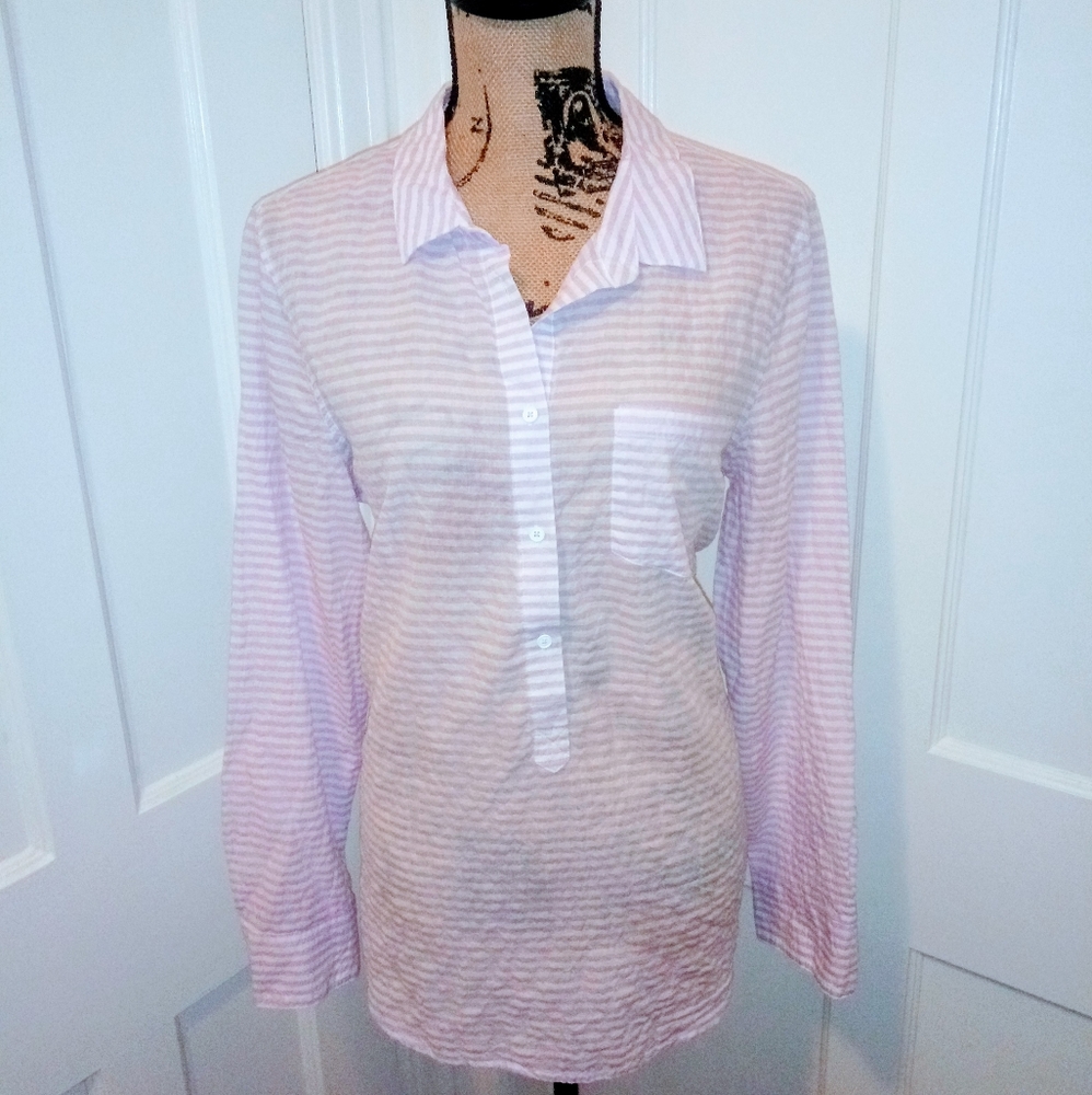 ⭐️3/$15 Gap Blouse